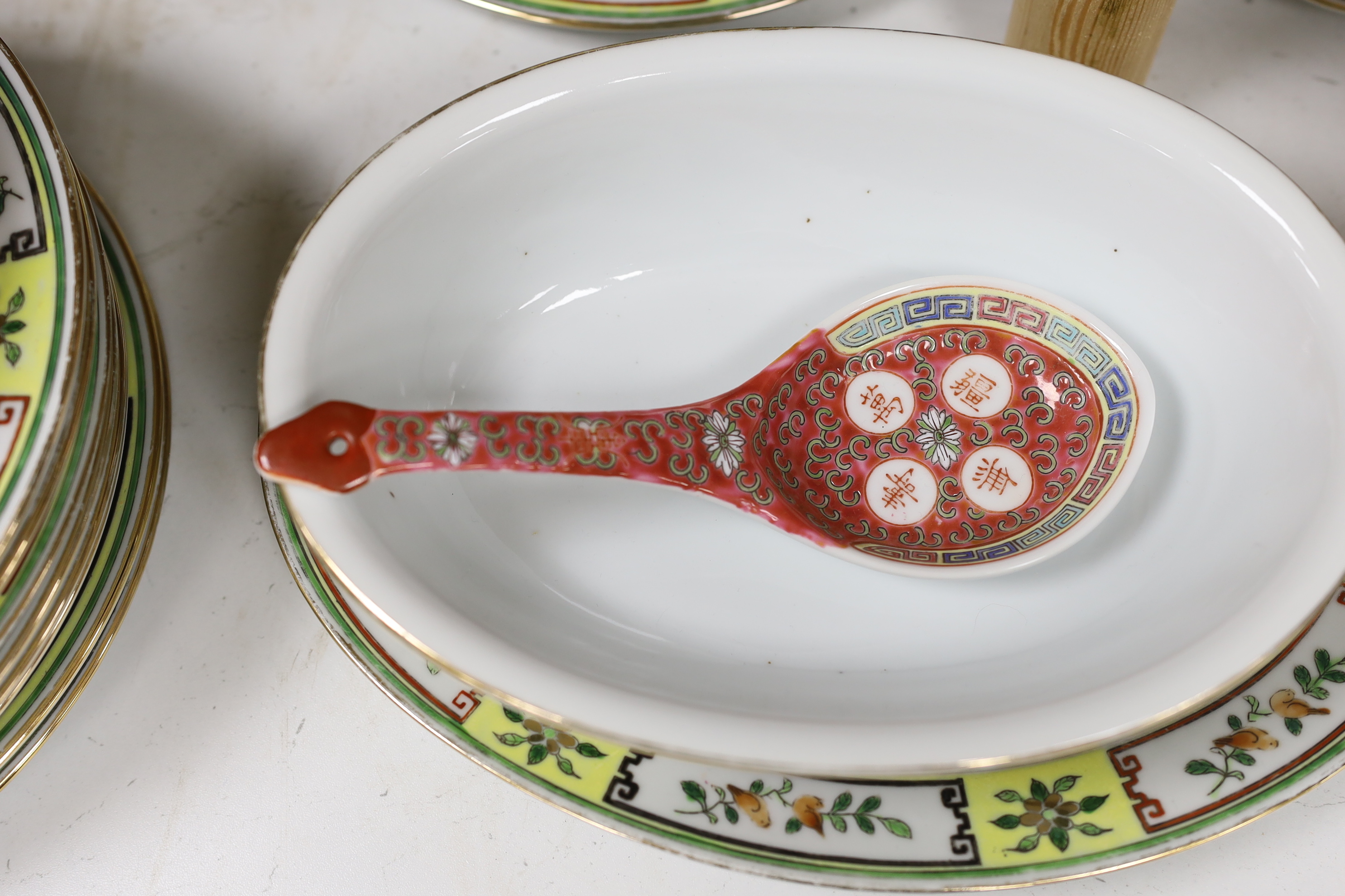 A 1960’s Chinese enamelled porcelain dinner service